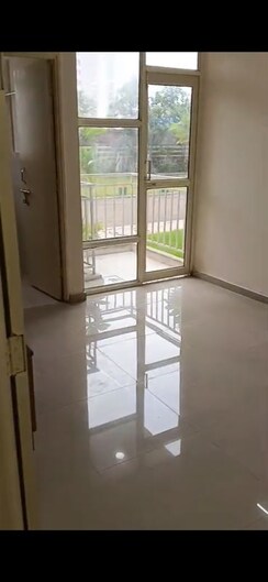 3 BHK Apartment For Rent in Pyramid Altia