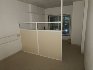 Room in  Office Space at Raviraj Crossroads, Wakad – for Rent