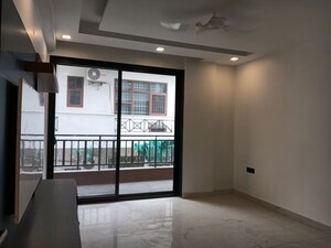 Room in 3 BHK Apartment at The Legend One, Sector 57 – for Sale