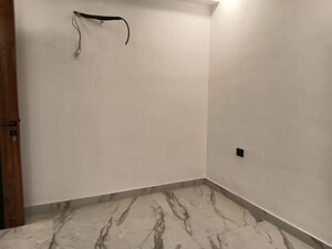 Room in 3 BHK Apartment at The Legend One, Sector 57 – for Sale