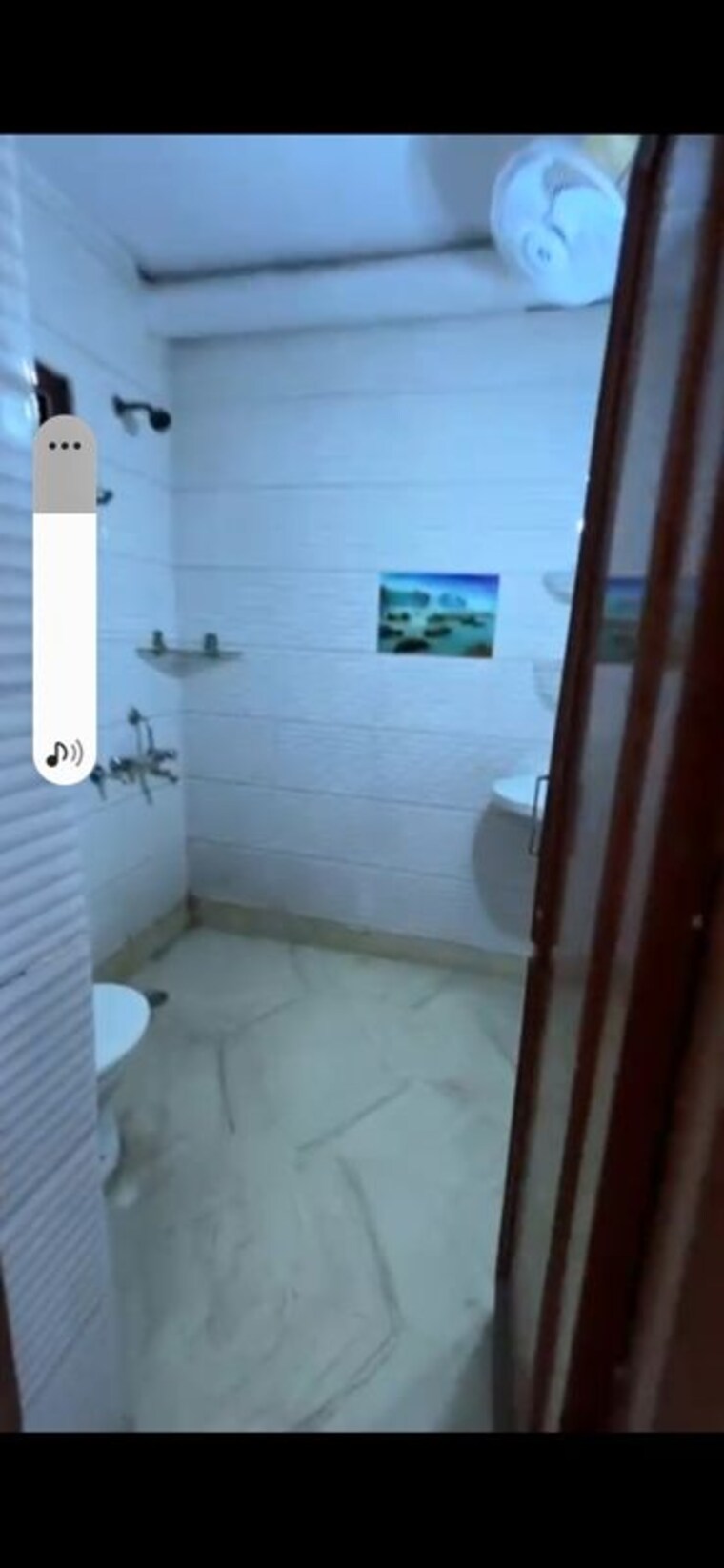 Bathroom, lajpat nagar i 1 Bedroom 900 Sq.Ft. Builder Floor In Lajpat Nagar I Delhi 10335493