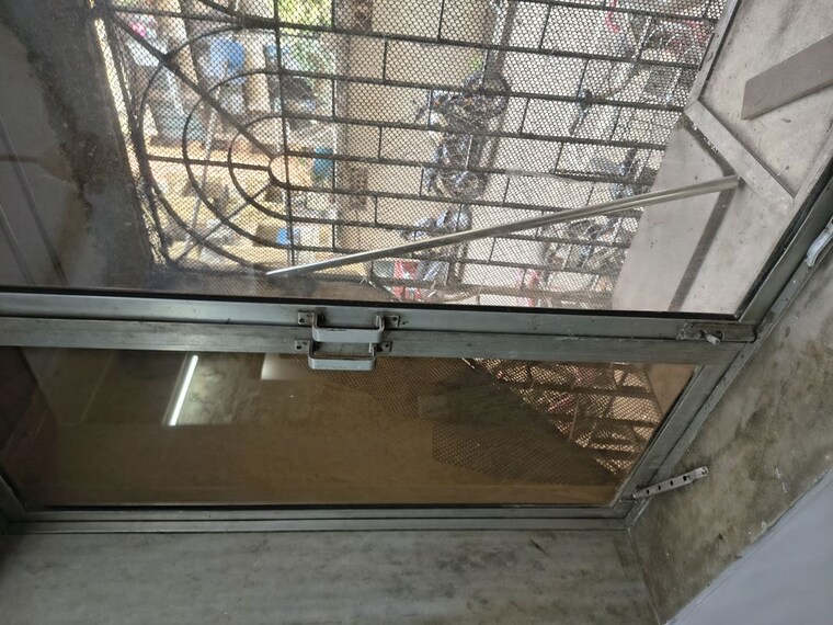 Balcony, kurla 1 Bedroom 330 Sq.Ft. Apartment In Kurla Mumbai 10335486
