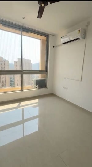 Room in 2 BHK Apartment at Hiranandani Estate Alina, Ghodbunder Road – for Rent