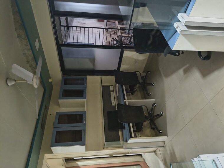 undefined, kurla Commercial Office Space 600 Sq.Ft. In Kurla Mumbai 10335503