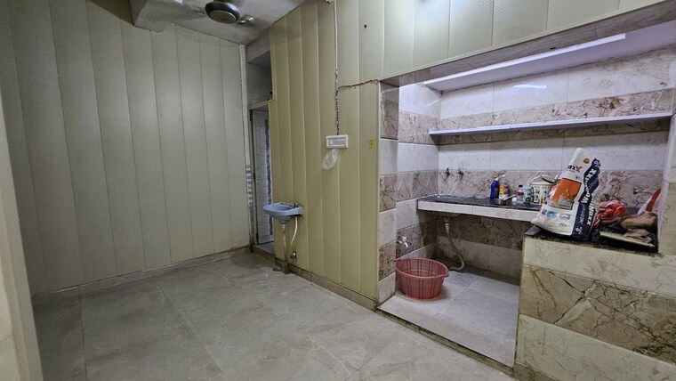 Kitchen, dilshad garden 2 Bedroom 650 Sq.Ft. Apartment In Dilshad Garden Delhi 10335498