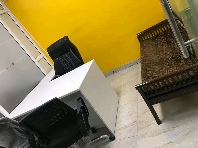 Team Area, sector 4 Commercial Office Space 2000 Sq.Ft. In Sector 4 Noida 10335508
