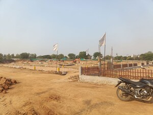  Plot For Sale in Yellampet