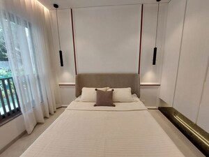 Bathroom in 2 BHK Apartment at Lokhandwala Infrastructure Spring Grove, Kandivali East – for Rent