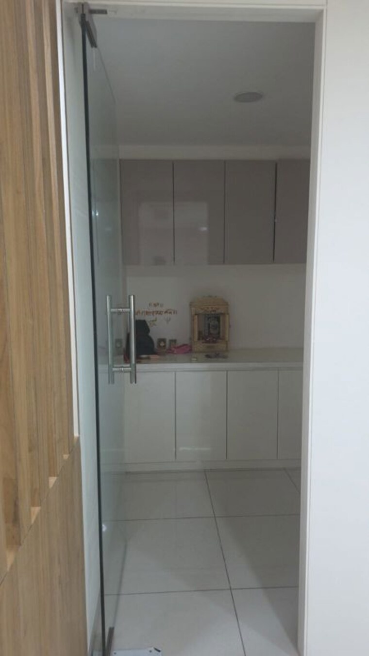 Bathroom, shyamal Commercial Office Space 1020 Sq.Ft. In Shyamal Ahmedabad 10335548