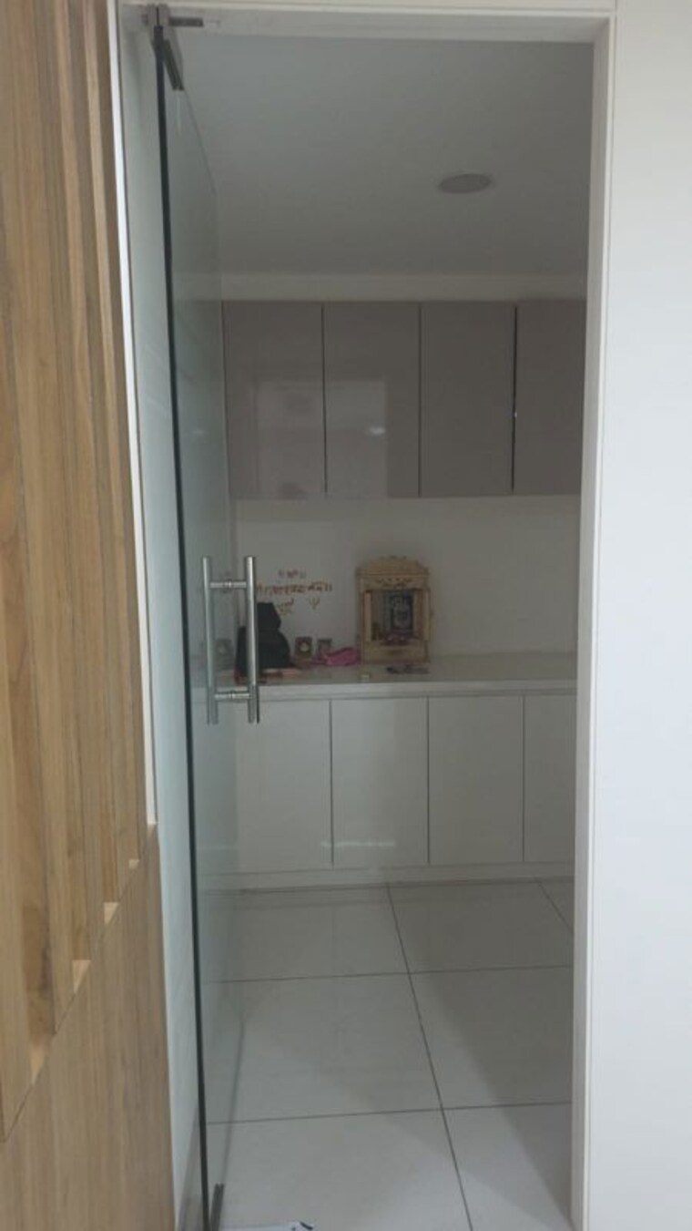 Bathroom, shyamal Commercial Office Space 1020 Sq.Ft. In Shyamal Ahmedabad 10335548