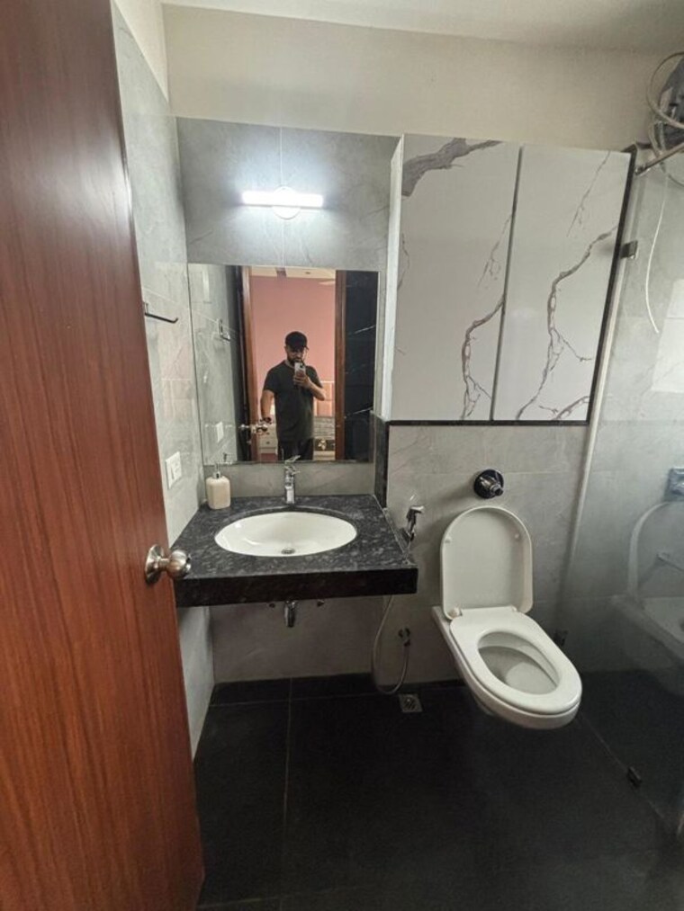 Bathroom, amanora-adreno-towers 2 Bedroom 889 Sq.Ft. Apartment In Hadapsar Pune 10335609