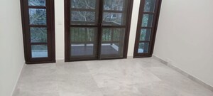 Room in 5 BHK Villa at Vipul Tatvam Villas, Sector 48 – for Sale