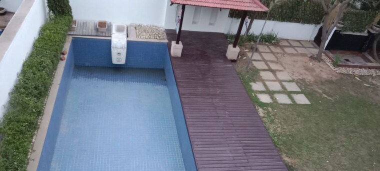 Balcony, vipul-tatvam-villas 5 Bedroom 750 Sq.Yd. Villa In Sector 48 Gurgaon 10335623