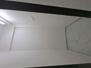 Room in 2 BHK Apartment at Sri Gurunanak CHS, Kopri – for Rent