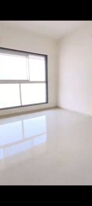 Room in 3 BHK Apartment at Runwal The Sanctuary Tower 4, Mulund West – for Rent