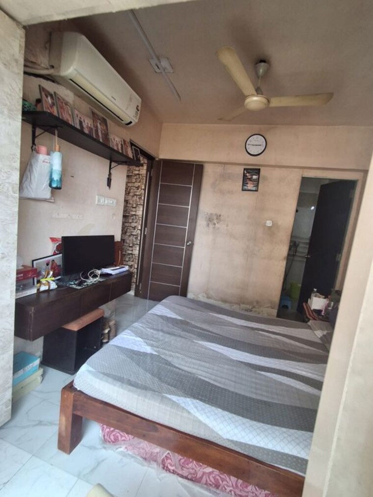 Master Bedroom, vivekanand nagar 1.5 Bedroom 560 Sq.Ft. Apartment In Vivekanand Nagar Mumbai 10318342