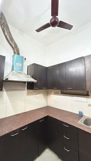 Kitchen in 2 BHK Independent House at Nizamuddin – for Rent