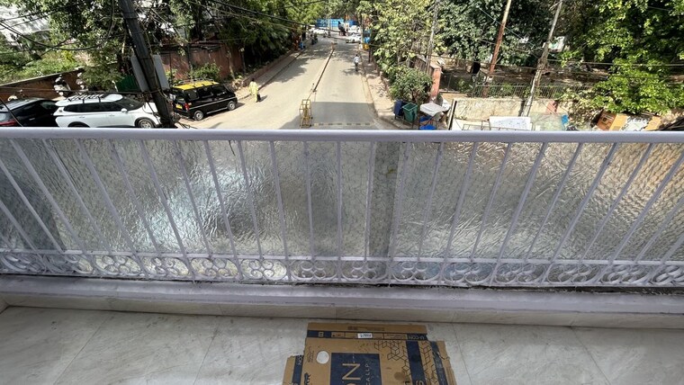 Balcony, nizamuddin 2 Bedroom 1000 Sq.Ft. Independent House In Nizamuddin Delhi 10243879