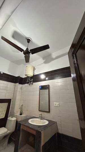 Bathroom in 2 BHK Independent House at Nizamuddin – for Rent