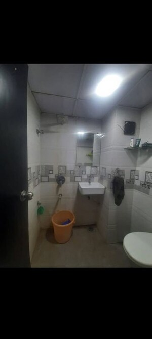 Bathroom in 1 RK Apartment at Goregaon East – for Rent