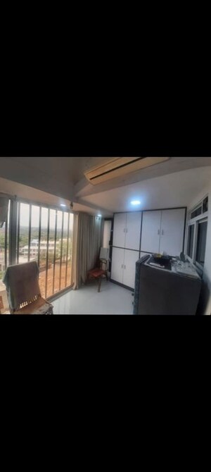 1 RK Apartment For Rent in Goregaon East