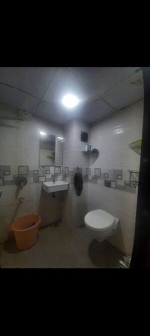 Bathroom in 1 RK Apartment at Goregaon East – for Rent