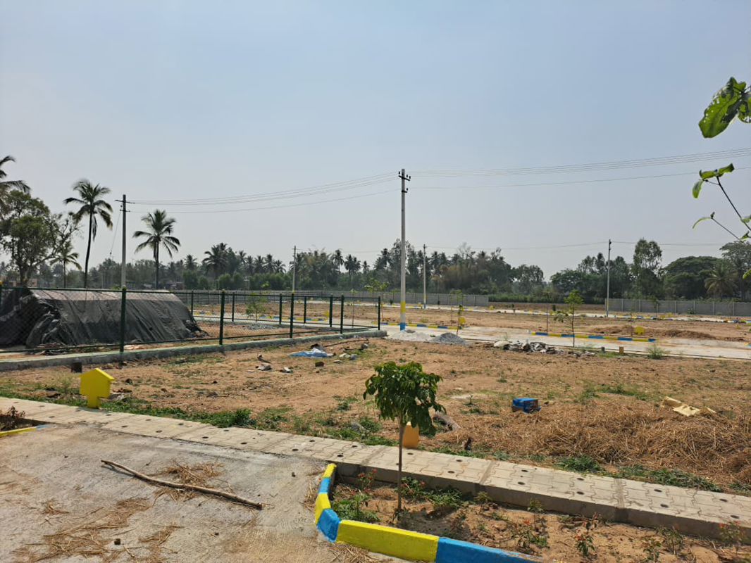 Plot For Sale in Kaggalipura