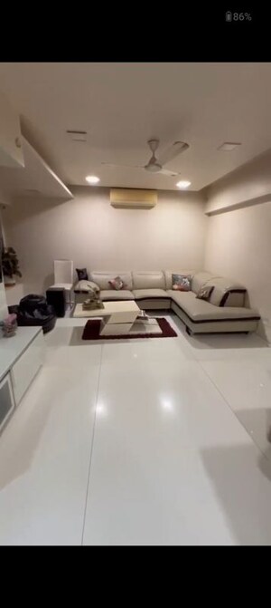 2 BHK Apartment For Rent in Ajod One, Vile Parle West