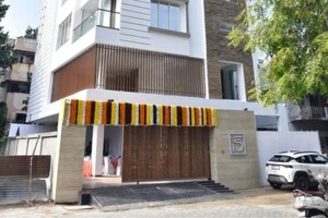  Office Space For Rent in Ujwal Nagar