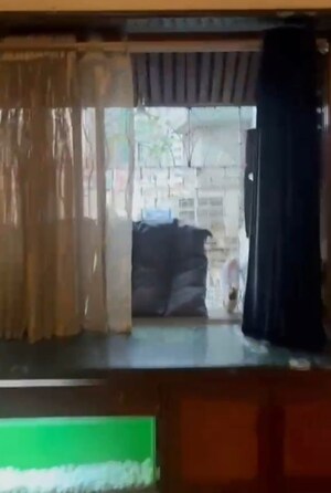Bedroom in 2 BHK Builder Floor at Tarapore Gardens, Andheri West – for Rent