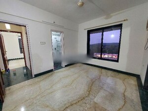 Room in 2 BHK Apartment at Nancy Towers, Wanowrie – for Rent