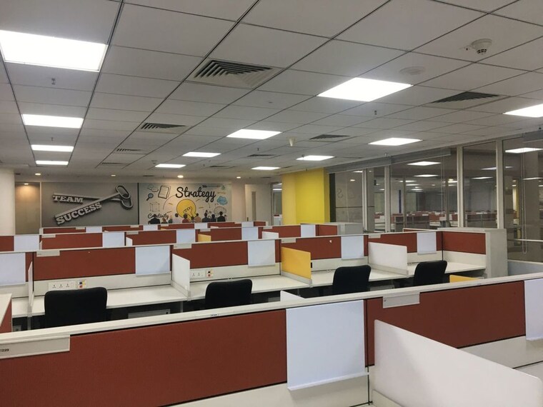 Team Area, sector 63 Commercial Office Space in IT/SEZ 2600 Sq.Ft. In Sector 63 Noida 10333778