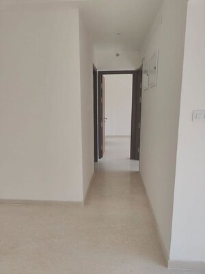 Room in 2 BHK Apartment at Godrej The Trees, Vikhroli East – for Rent