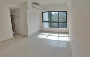 Room in 2 BHK Apartment at Godrej The Trees, Vikhroli East – for Rent