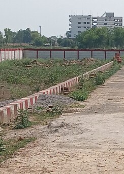 Plot For Sale in Excella Kutumb