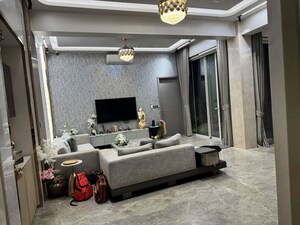 Bedroom in 4 BHK Apartment at Indiabulls Sky Forest, Lower Parel – for Rent