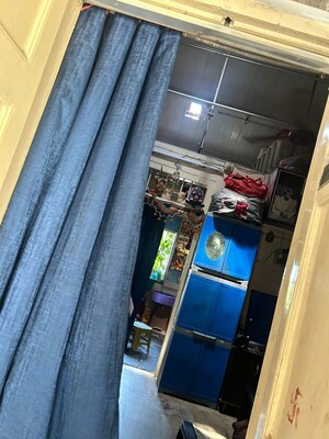 Living Room in 1 BHK Apartment at Thakurdwar – for Sale