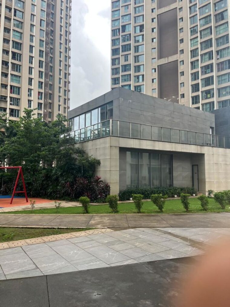 Exterior View, kalpataru-parkcity-sunrise 3 Bedroom 1000 Sq.Ft. Apartment In Kolshet Road Thane 10335962
