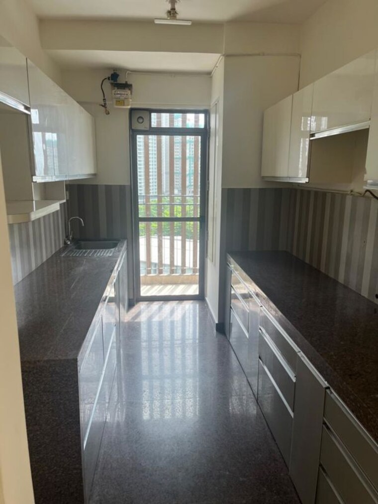 Kitchen, kalpataru-parkcity-sunrise 3 Bedroom 1000 Sq.Ft. Apartment In Kolshet Road Thane 10335962