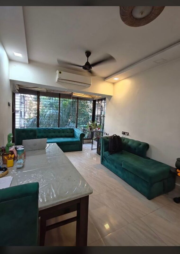 Living Room, seven bunglow 2 Bedroom 1000 Sq.Ft. Apartment In Seven Bunglow Mumbai 9465777