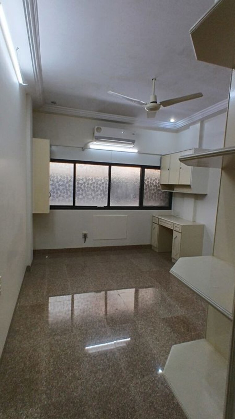 Kitchen, dheeraj-gaurav-heights 3 Bedroom 1850 Sq.Ft. Apartment In Jogeshwari West Mumbai 9404878