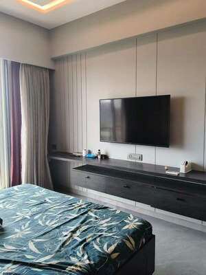 Bedroom in 3 BHK Apartment at Mantri Sujata Apartment, Santacruz West – for Rent