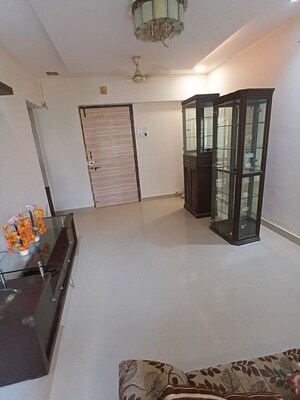2 BHK Apartment For Rent in Lokhandwala Whispering Palms, Kandivali East
