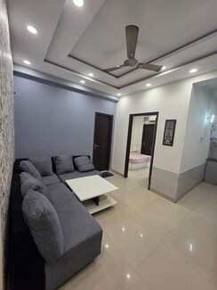 2 BHK Builder Floor For Sale in Sector 76