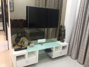 Team Area in 2 BHK Apartment at Eskay Itus Apartment, Andheri West – for Rent