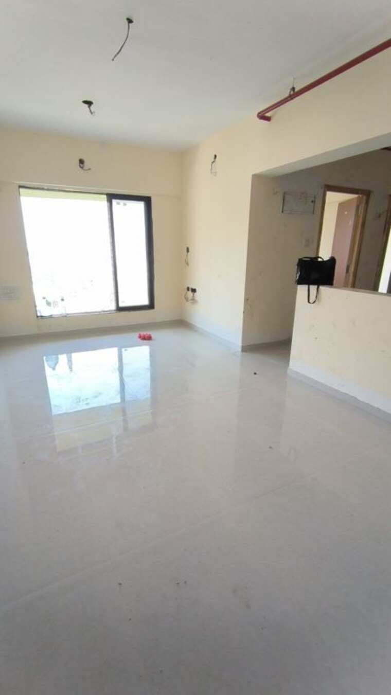 Room, dadar west 1.5 Bedroom 525 Sq.Ft. Apartment In Dadar West Mumbai 10336046