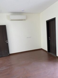 4 BHK + Servant Room Apartment For Rent in Emaar Palm Terraces Select