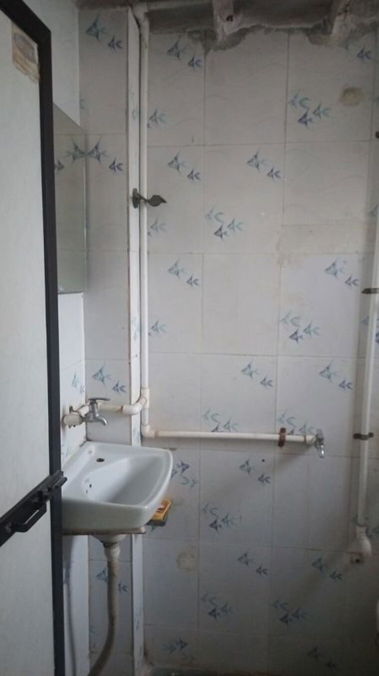 Bathroom, vikas-ritz 2 Bedroom 660 Sq.Ft. Apartment In Khadakpada Thane 10115876