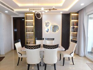 Team Area in 3 BHK Apartment at Raheja Lunaris, Juinagar – for Sale