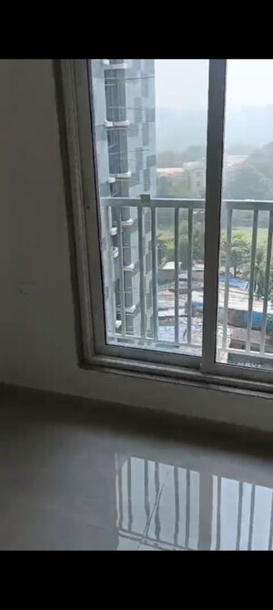 Room in 2 BHK Apartment at Zee Ashtavinayak, Andheri West – for Rent